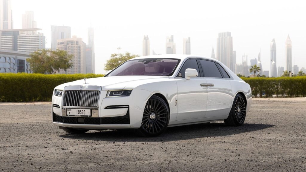 Rolls Royce Rental Dubai | Luxury Rolls Royce Hire in Dubai